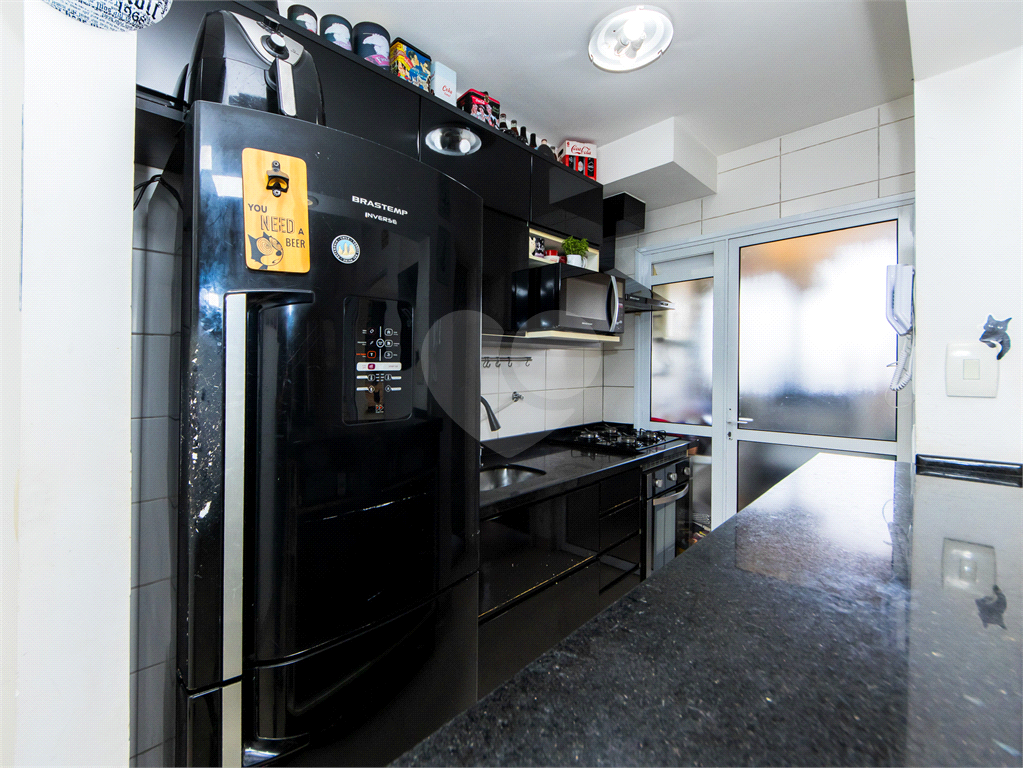 Apartamento - Saúde - 2 Dormitórios / Quarto - 2 Vagas - Venda / Compra