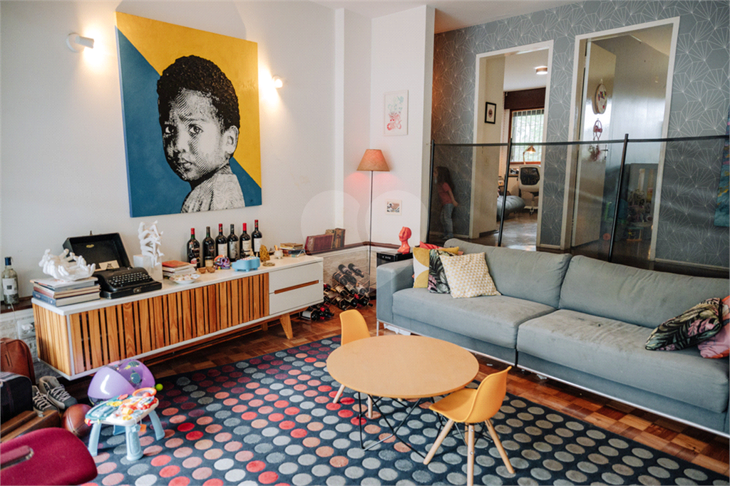 Casa à venda no Alto da Lapa | 215 m² | 3 dormitórios | 1 suíte