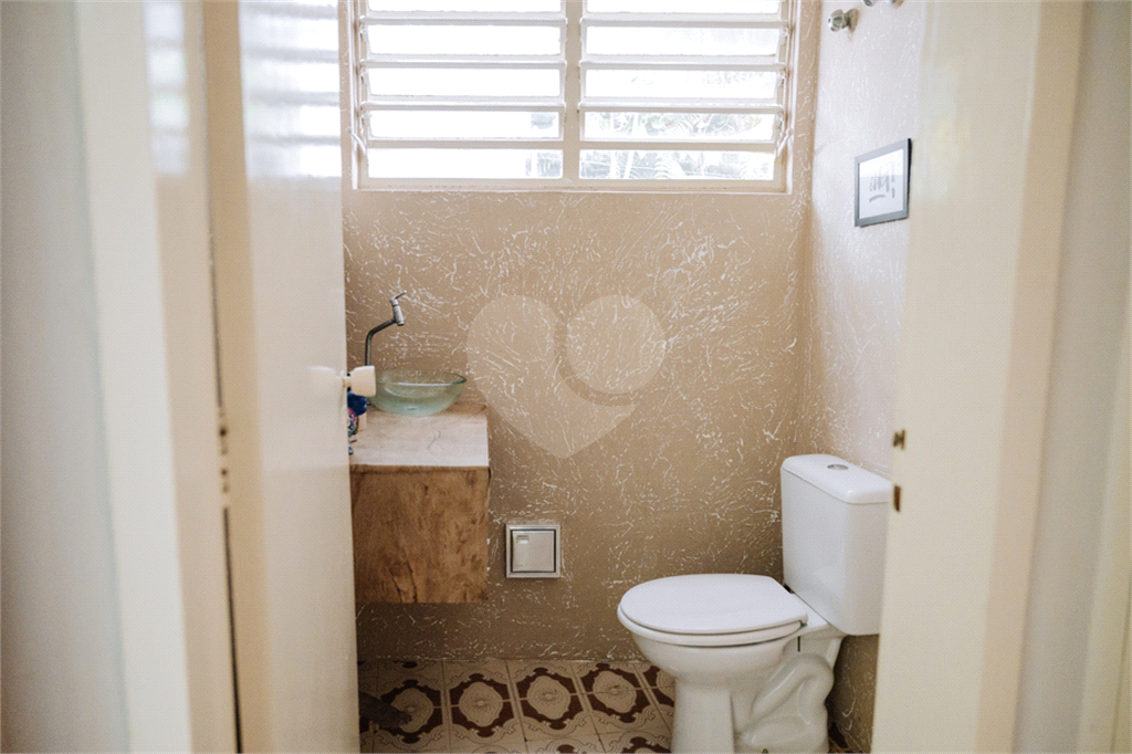 Casa à venda no Alto da Lapa | 215 m² | 3 dormitórios | 1 suíte