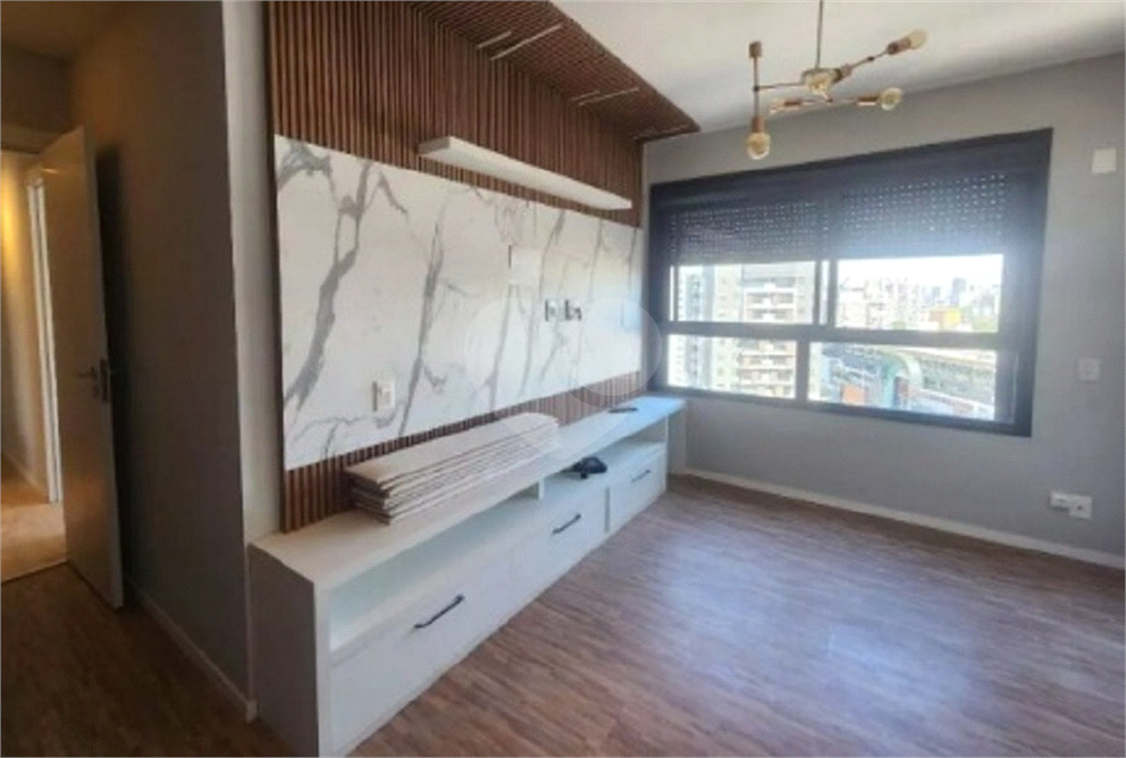 Apto Moema - 148 m² - 3 suites - Varanda Gourmet - 2 vgs