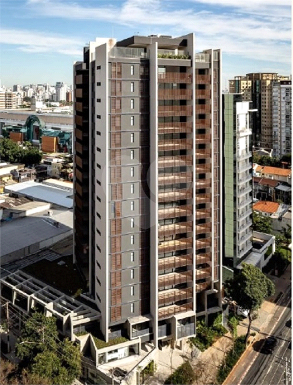 Apto Moema - 148 m² - 3 suites - Varanda Gourmet - 2 vgs