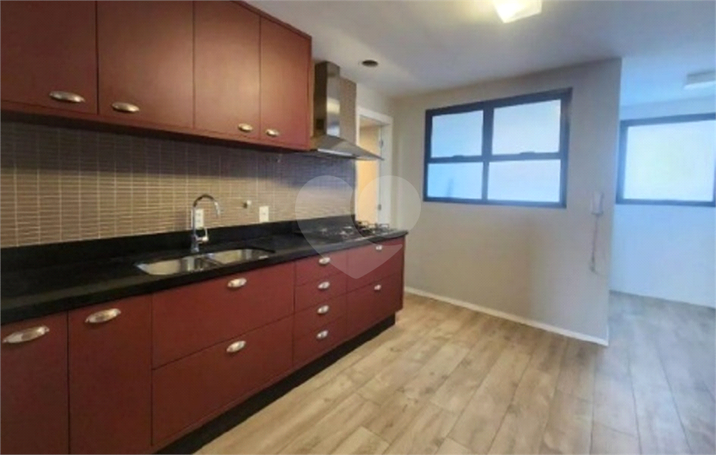 Apto Moema - 148 m² - 3 suites - Varanda Gourmet - 2 vgs