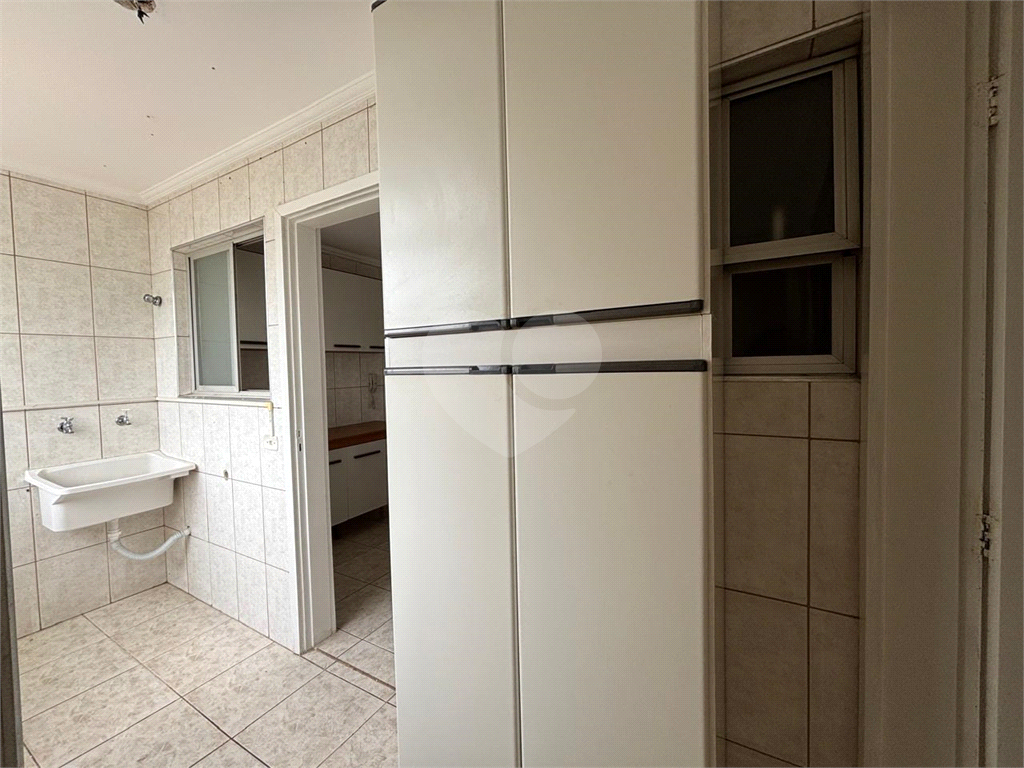 Apartamento à venda– Excelente localização - Andar Alto Vista Livre