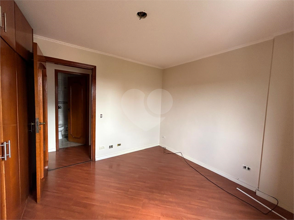 Apartamento à venda– Excelente localização - Andar Alto Vista Livre