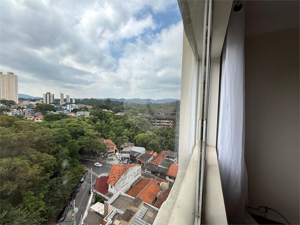Apartamento à venda– Excelente localização - Andar Alto Vista Livre