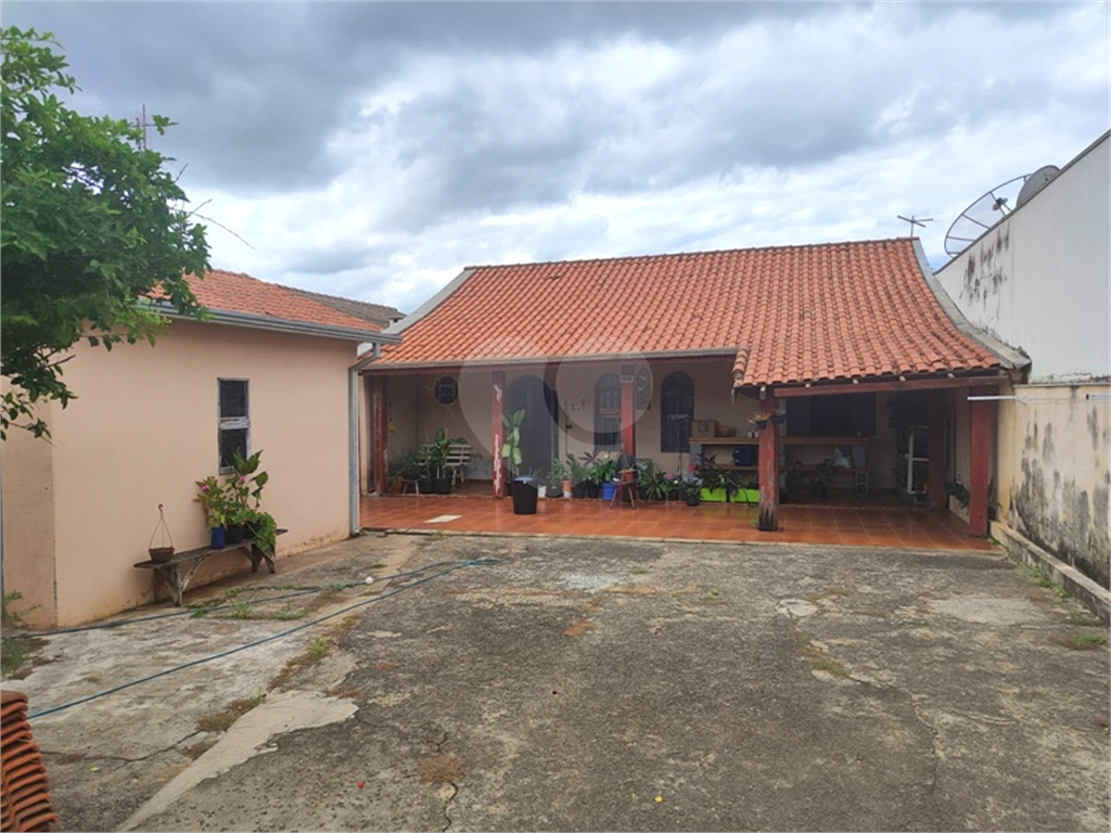 Casa Térrea para Venda - Parque Bandeirantes I (Nova Veneza)