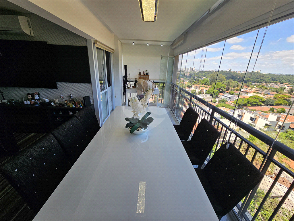 Venda ou Locação: Cobertura de Alto Padrão com Piscina Privativa – Chateau Monet, Tremembé!