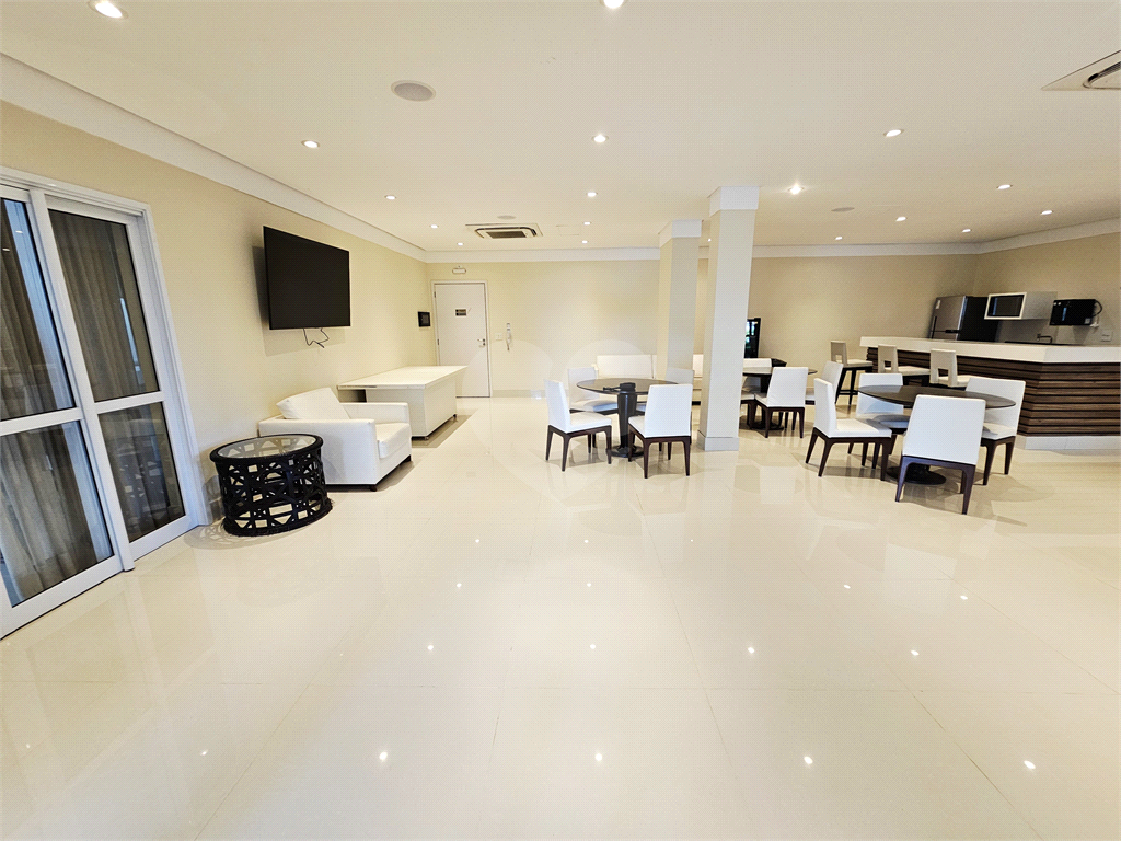 Venda ou Locação: Cobertura de Alto Padrão com Piscina Privativa – Chateau Monet, Tremembé!