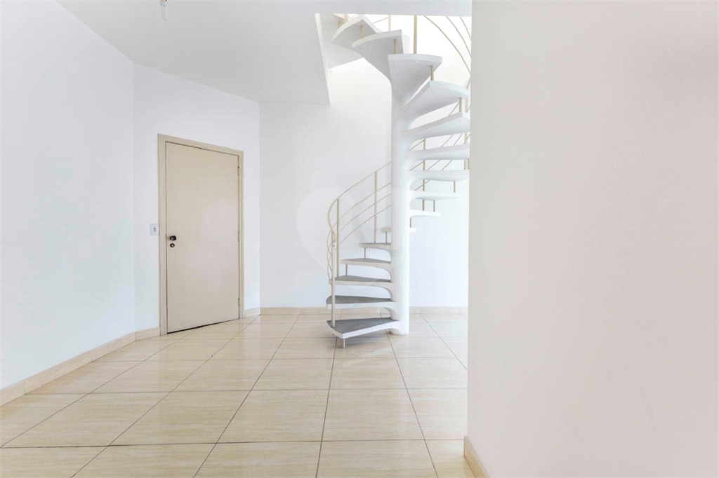 Cobertura Duplex de 158m² à Venda 