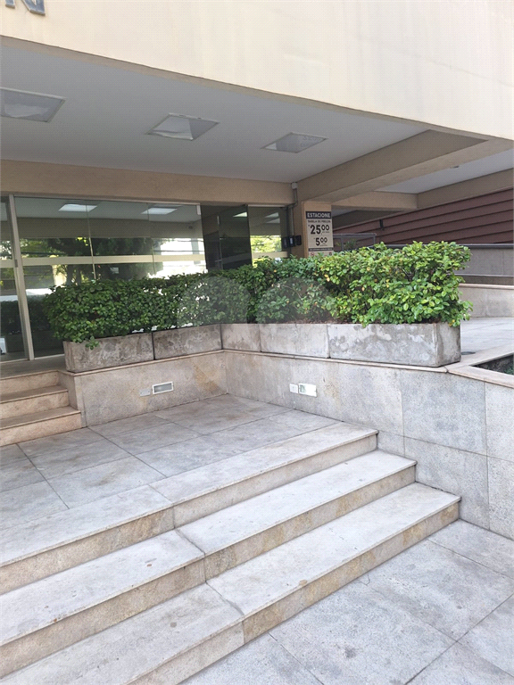 CONJUNTO COMERCIAL !!!