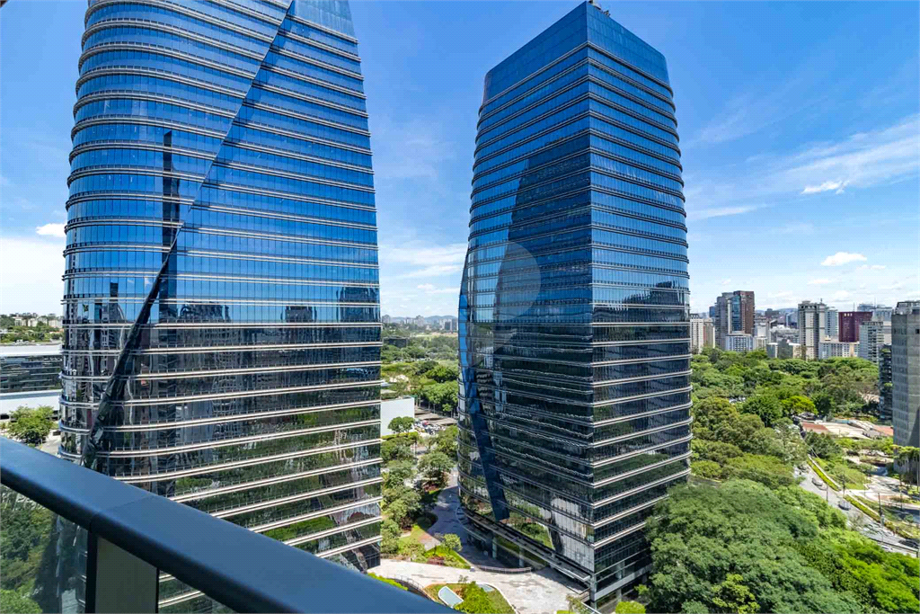 APARTAMENTO TOTALMENTE MOBILIADO E EQUIPADO ALTO PADRÃO.