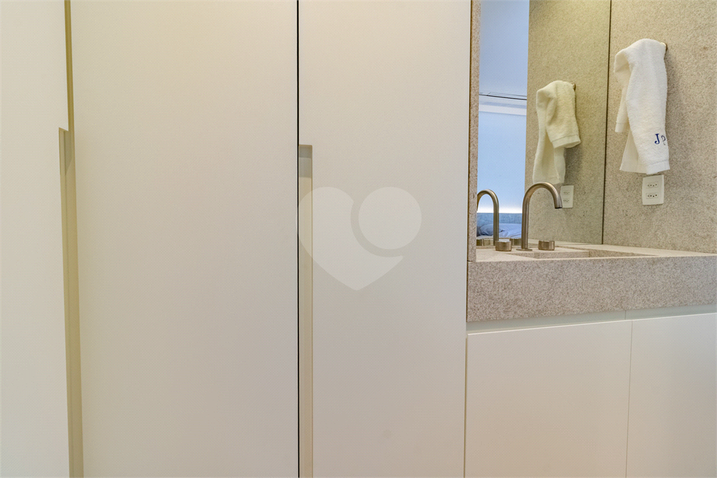 APARTAMENTO MOBILIADO E EQUIPADO NA VILA OLÍMPIA,