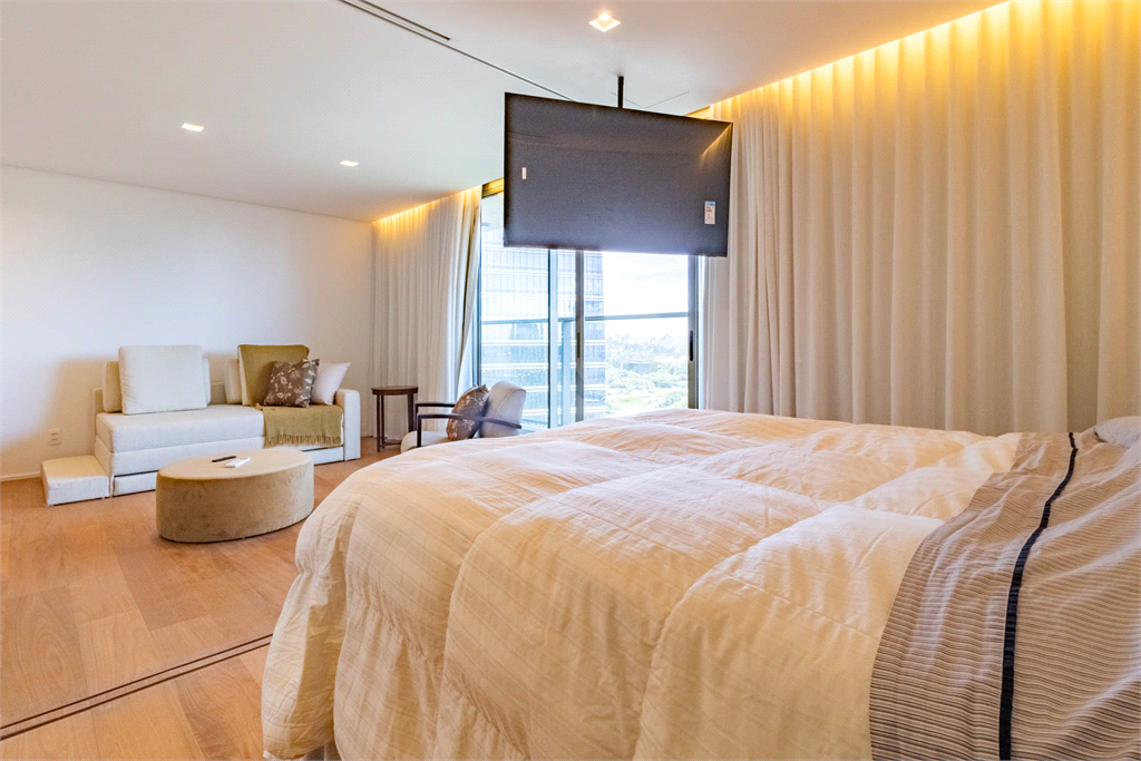 APARTAMENTO MOBILIADO E EQUIPADO NA VILA OLÍMPIA,