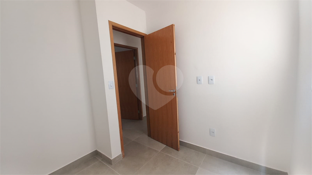 Apartamento dois dormitórios com uma vaga no Mandaqui