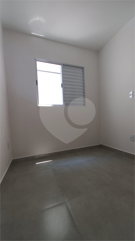 Apartamento à venda no Mandaqui localizado no térreo com um pequeno quintal.