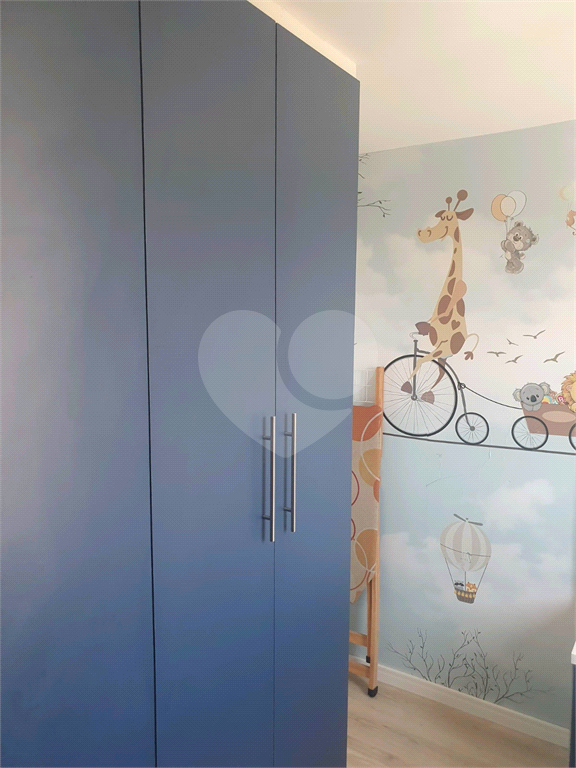 Vende-se apartamento 2 dormitórios Horto Florestal