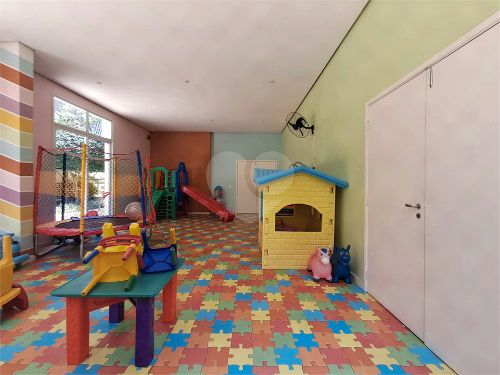 Imóvel 72m² sala de 2 ambientes com varanda gourmet 2 quartos 2 vagas Pinheiros