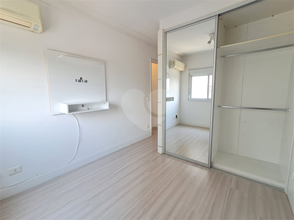 Imóvel 72m² sala de 2 ambientes com varanda gourmet 2 quartos 2 vagas Pinheiros