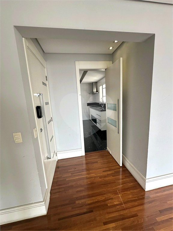 Apartamento para locação com 3 quartos e varanda gourmet