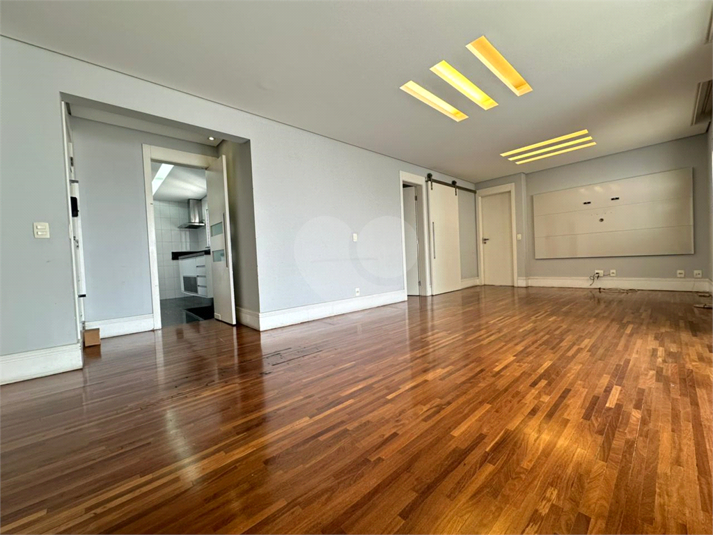 Apartamento para locação com 3 quartos e varanda gourmet