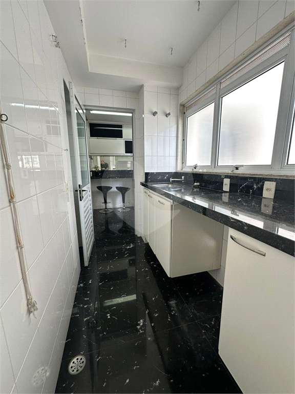 Apartamento para locação com 3 quartos e varanda gourmet