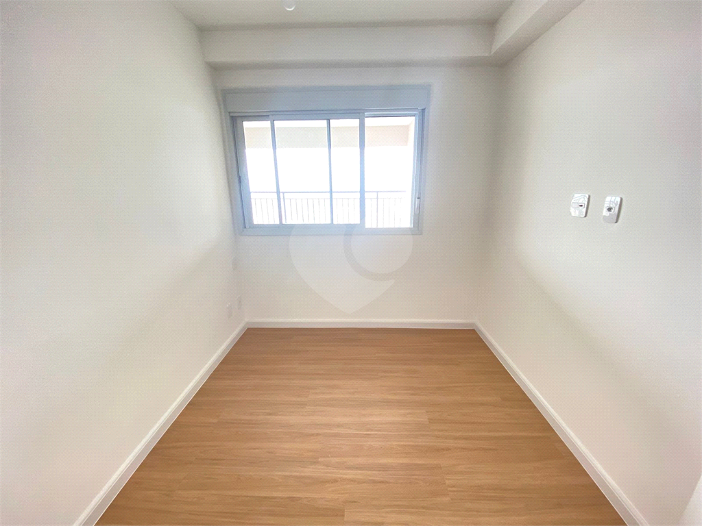 Apartamento com 3 quartos e varanda gourmet próximo do metrô