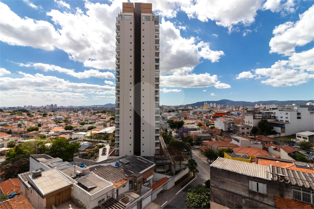 Condomínio fechado na Vila Éster