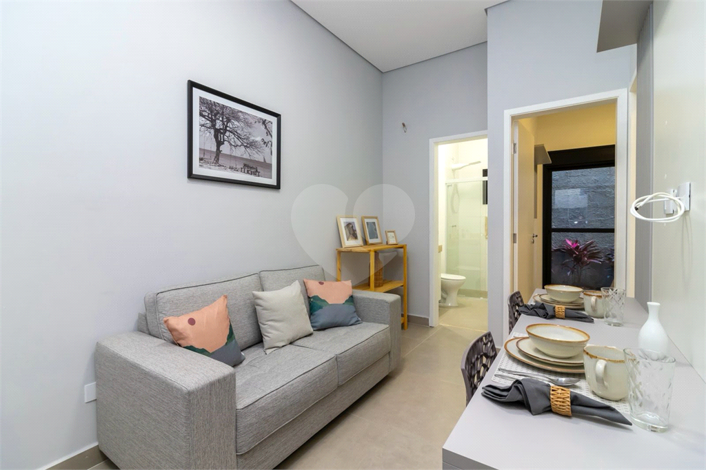  Condomínio fechado na Vila Éster