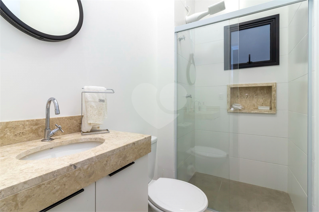  Condomínio fechado na Vila Éster