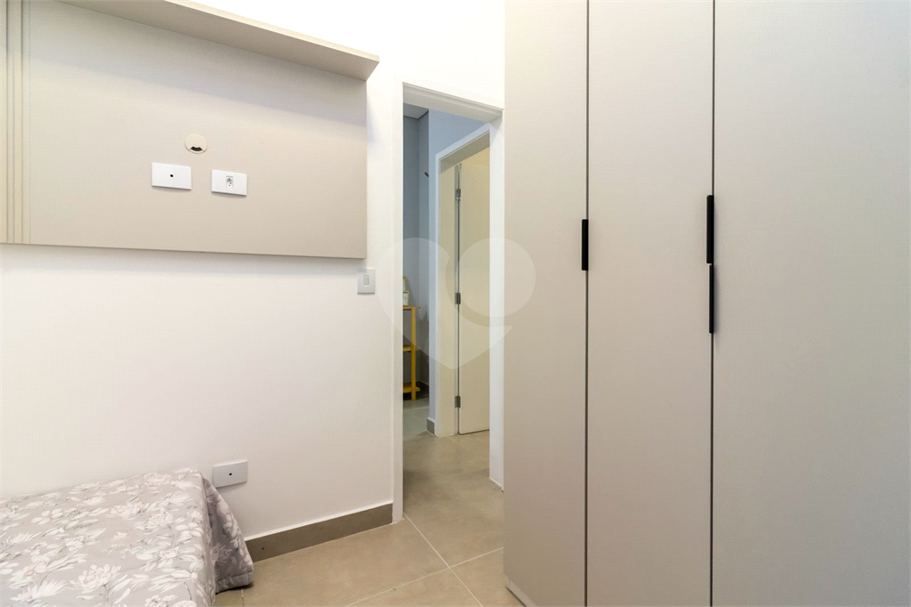  Condomínio fechado na Vila Éster