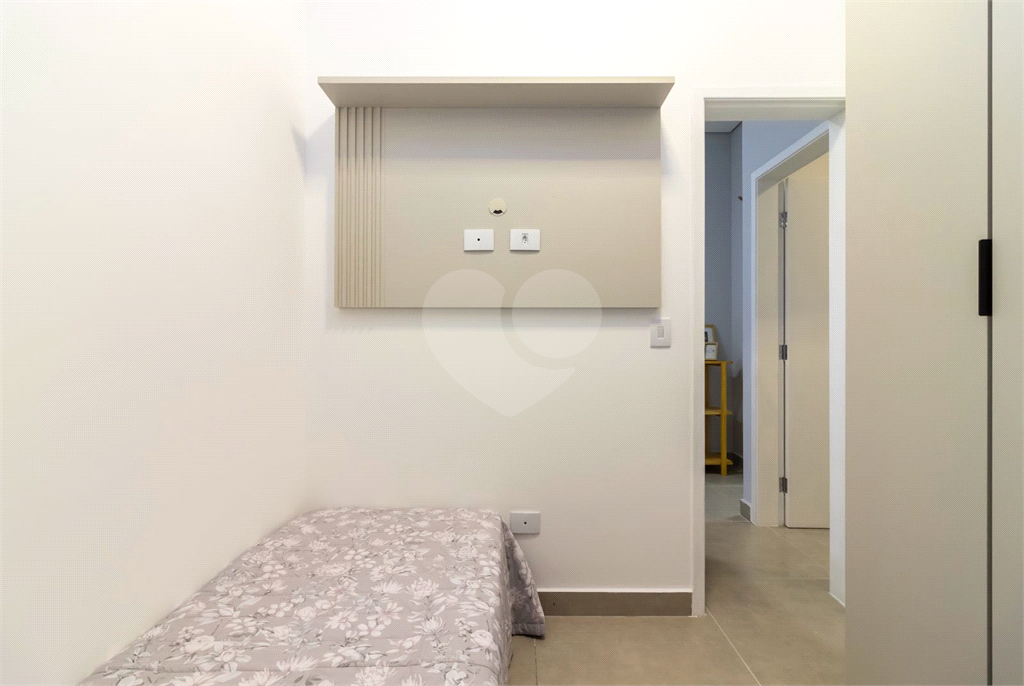  Condomínio fechado na Vila Éster