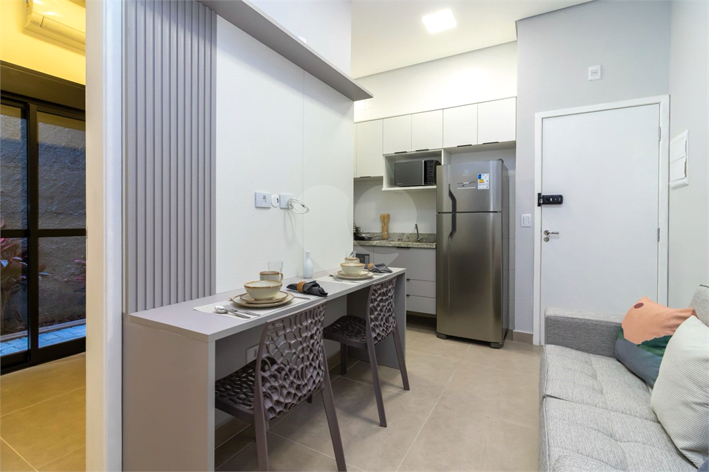  Condomínio fechado na Vila Éster