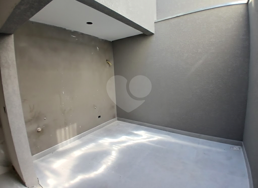 Sobrado Novo Vila Bonilha: 3 Dorms (1 Suíte), arquitetura moderna e entrega em breve.