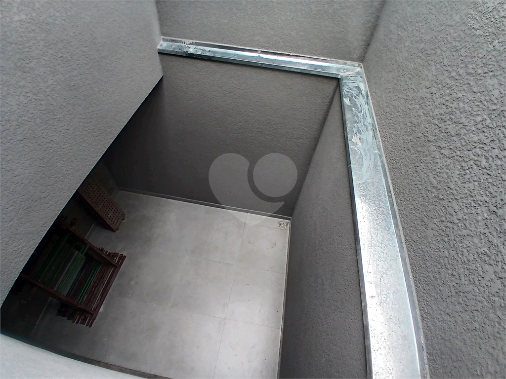 Sobrado Novo Vila Bonilha: 3 Dorms (1 Suíte), arquitetura moderna e entrega em breve.