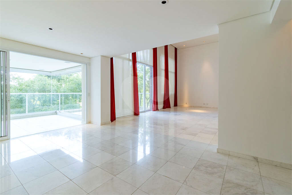 APTO 3 SUITES + 3 VAGAS  - ALTO DE PINHEIROS - CONDOMINIO DUO 