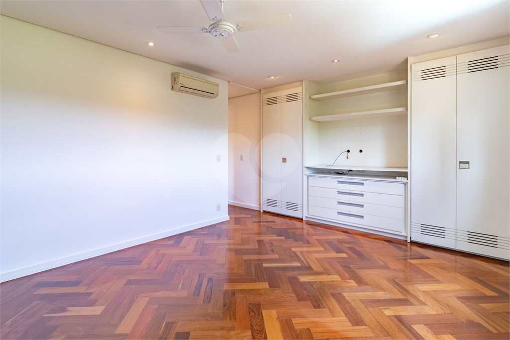 APTO 3 SUITES + 3 VAGAS  - ALTO DE PINHEIROS - CONDOMINIO DUO 