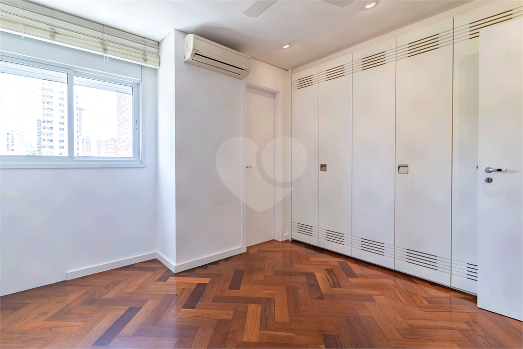 APTO 3 SUITES + 3 VAGAS  - ALTO DE PINHEIROS - CONDOMINIO DUO 