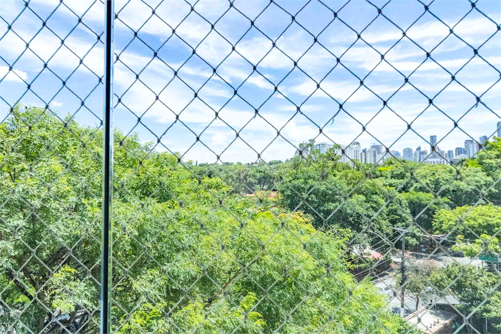 APTO 3 SUITES + 3 VAGAS  - ALTO DE PINHEIROS - CONDOMINIO DUO 