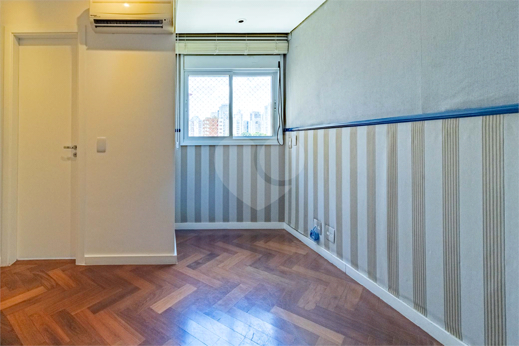 APTO 3 SUITES + 3 VAGAS  - ALTO DE PINHEIROS - CONDOMINIO DUO 