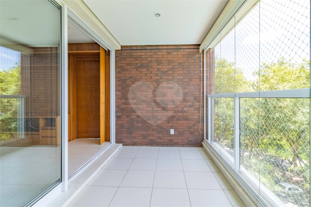 APTO 3 SUITES + 3 VAGAS  - ALTO DE PINHEIROS - CONDOMINIO DUO 