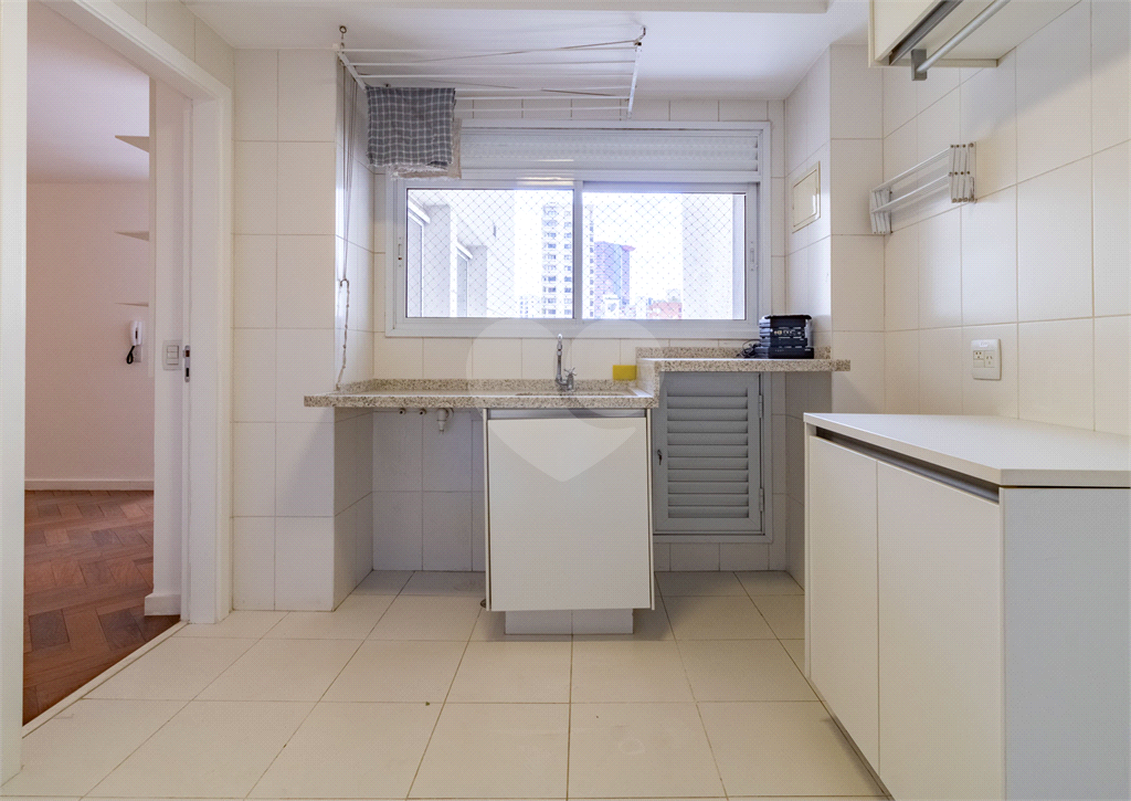 APTO 3 SUITES + 3 VAGAS  - ALTO DE PINHEIROS - CONDOMINIO DUO 