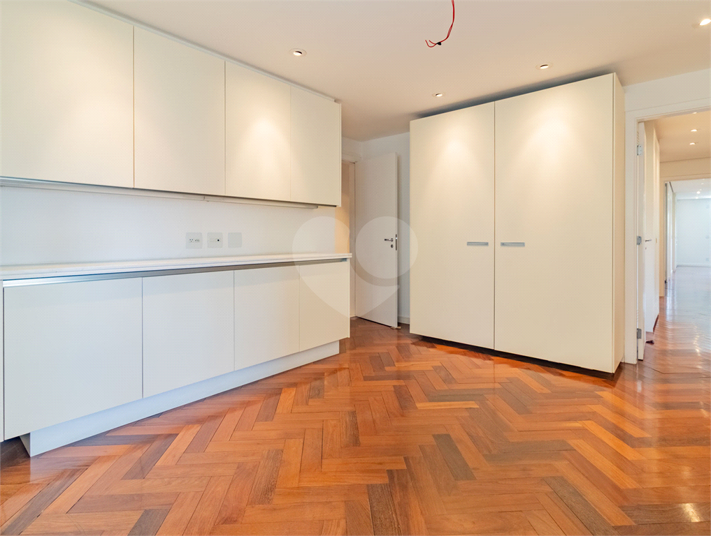 APTO 3 SUITES + 3 VAGAS  - ALTO DE PINHEIROS - CONDOMINIO DUO 