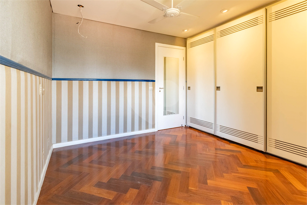 APTO 3 SUITES + 3 VAGAS  - ALTO DE PINHEIROS - CONDOMINIO DUO 