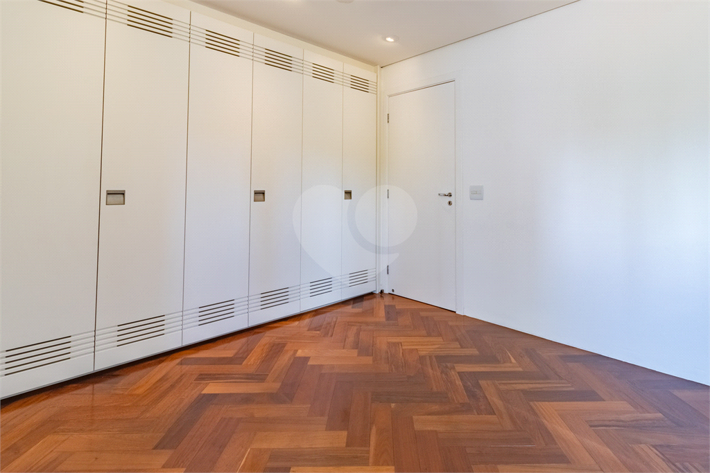 APTO 3 SUITES + 3 VAGAS  - ALTO DE PINHEIROS - CONDOMINIO DUO 