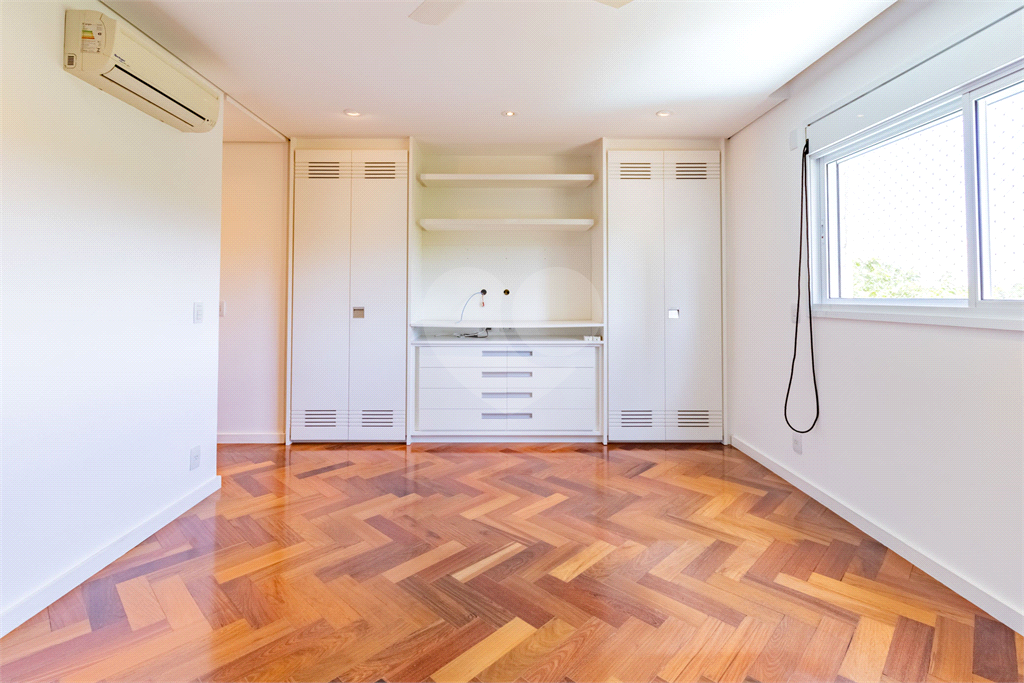 APTO 3 SUITES + 3 VAGAS  - ALTO DE PINHEIROS - CONDOMINIO DUO 