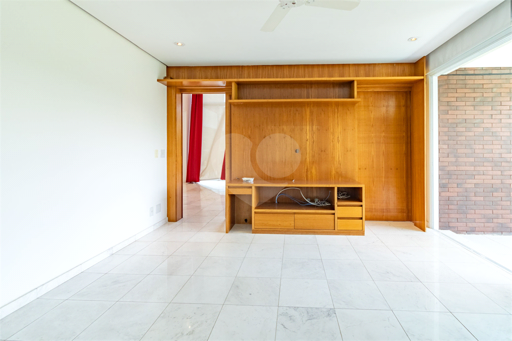 APTO 3 SUITES + 3 VAGAS  - ALTO DE PINHEIROS - CONDOMINIO DUO 