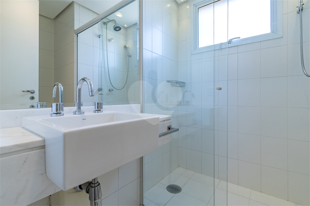 APTO 3 SUITES + 3 VAGAS  - ALTO DE PINHEIROS - CONDOMINIO DUO 