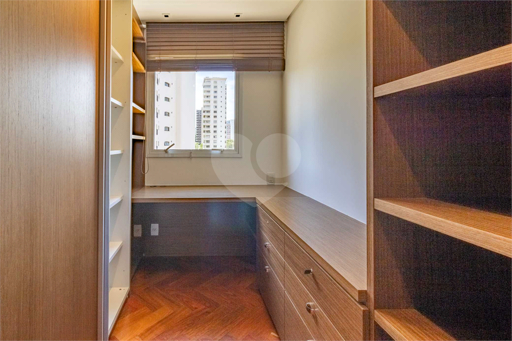 APTO 3 SUITES + 3 VAGAS  - ALTO DE PINHEIROS - CONDOMINIO DUO 