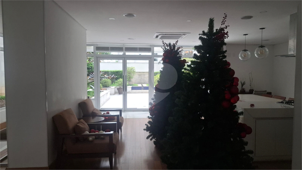 APARTAMENTO em CERQUEIRA CÉSAR