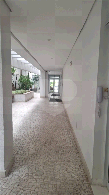 APARTAMENTO em CERQUEIRA CÉSAR